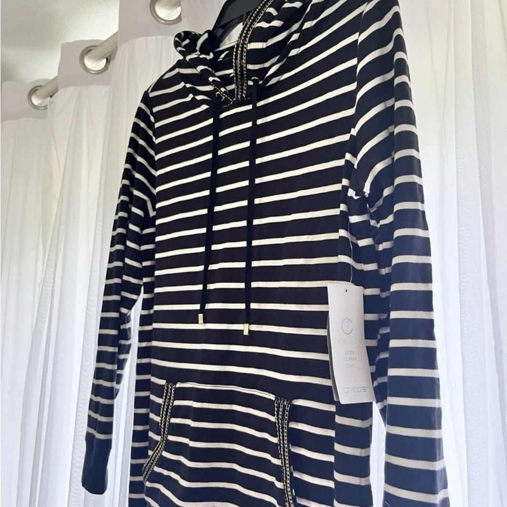 Chico's Zenergy Black and White Striped Hoodie jacket Womens small/medium